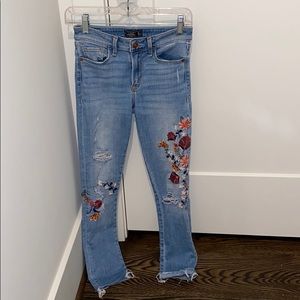 Abercrombie & Fitch Flower Jeans